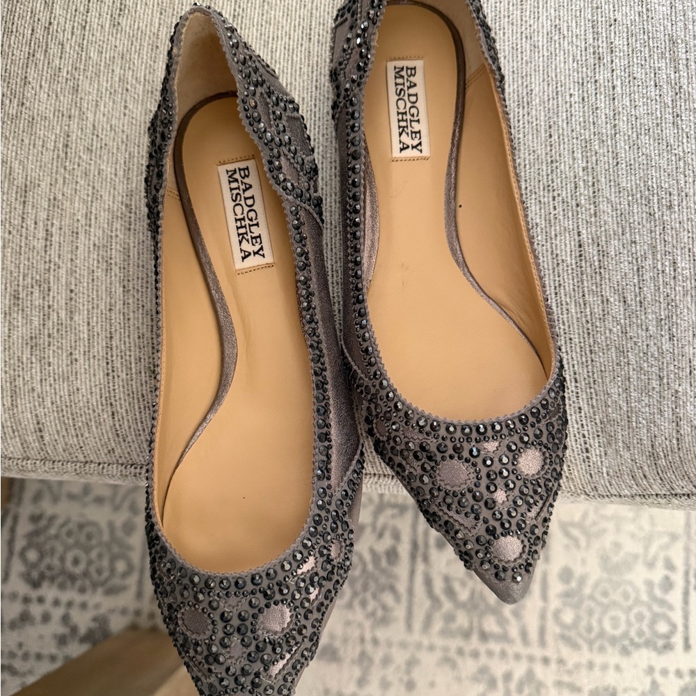 Badgley Mischka Gray Embellished Flats